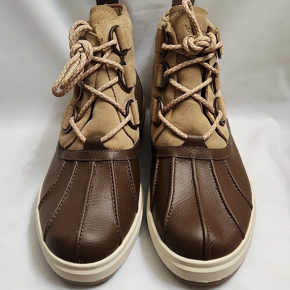 Koolaburra by UGG Tan Brown Leather Lace-up Winter boots (w size 9)